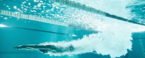 8 výhod proč pravidelne plavat